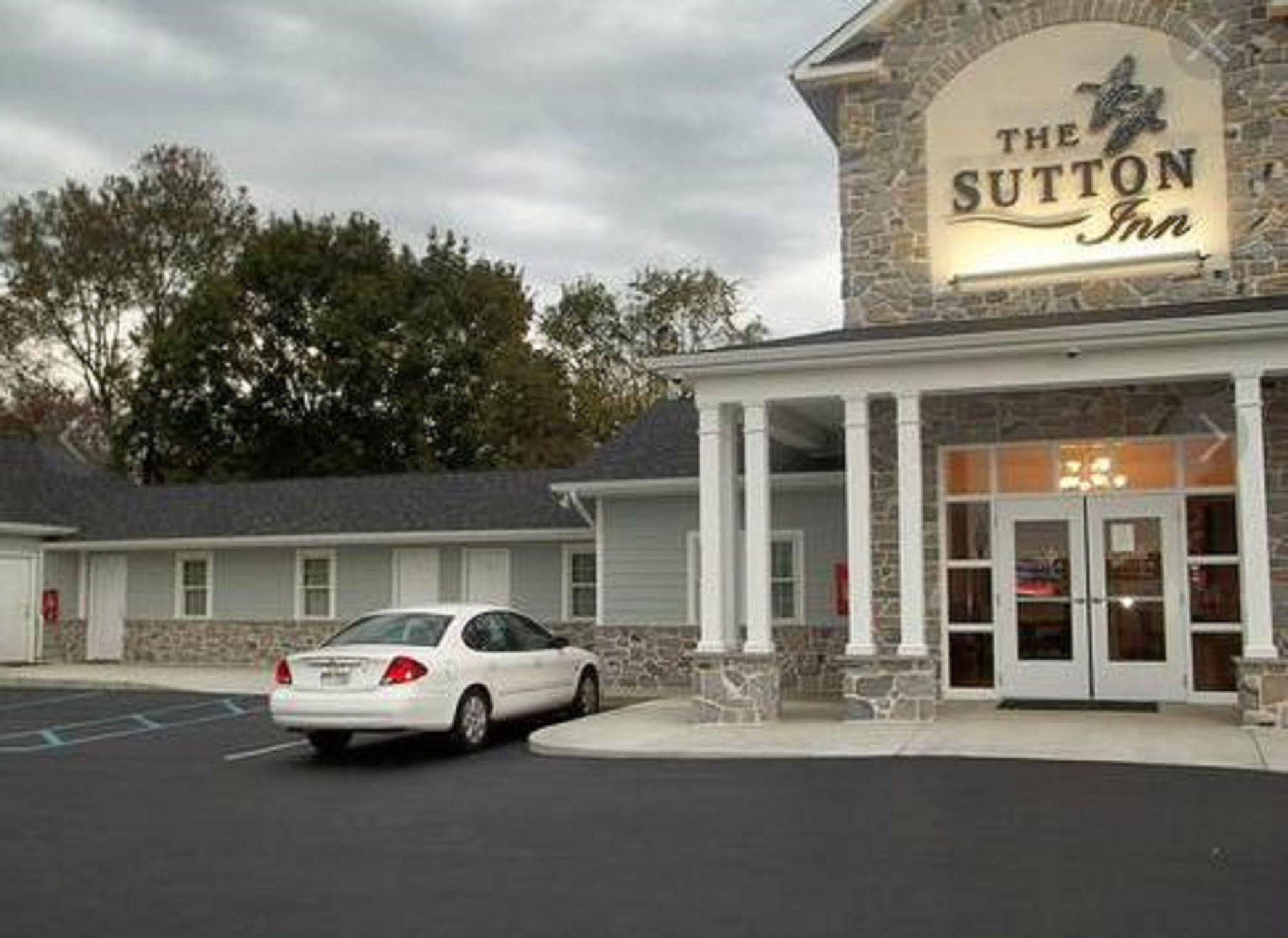 Sutton Inn Elkton Bagian luar foto